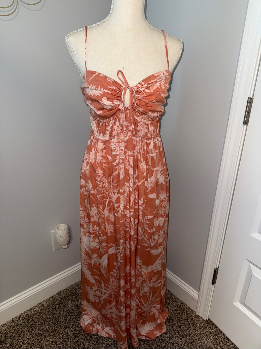 H&M Rust and White Floral Tie-Front Maxi Dress